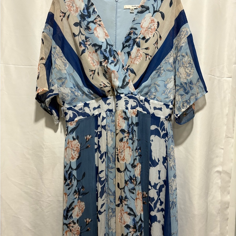 Studio One Blue and White Maxi Sundress with Dolman Sleeves